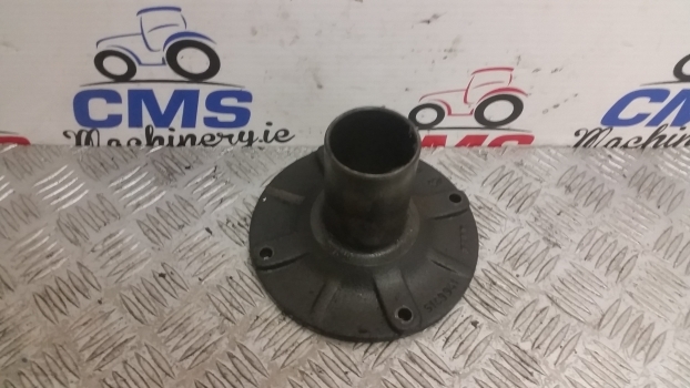 Fiat F140, F100, F110, F115, F120, F130 F Series Transmission Cover 5149941 - Boîte de vitesse: photos 1 Fiat F140, F100, F110, F115, F120, F130 F Series Transmission Cover 5149941 - Boîte de vitesse: photos 1