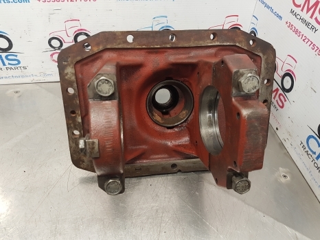Fiat Ford 60, M, F, 8360 Front Axle Differential Cover Support 5154035, 5153805 - Différentiel pour Tracteur agricole: photos 5 Fiat Ford 60, M, F, 8360 Front Axle Differential Cover Support 5154035, 5153805 - Différentiel pour Tracteur agricole: photos 5
