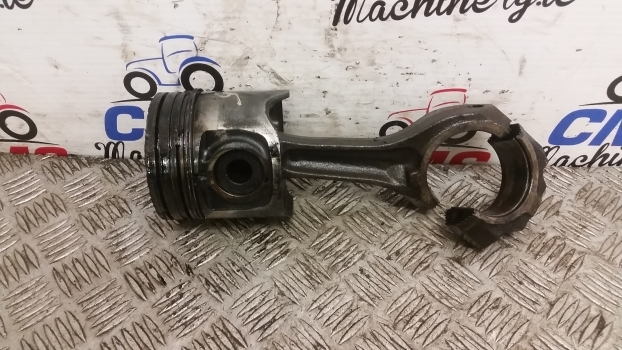 Fiat, Ford  F, 90, 93, 94, L, 35, Tl F140 Piston And Con Rod 1930914, 98461753 - Pistons/ Anneaux/ Manchons pour Tracteur agricole: photos 4 Fiat, Ford  F, 90, 93, 94, L, 35, Tl F140 Piston And Con Rod 1930914, 98461753 - Pistons/ Anneaux/ Manchons pour Tracteur agricole: photos 4
