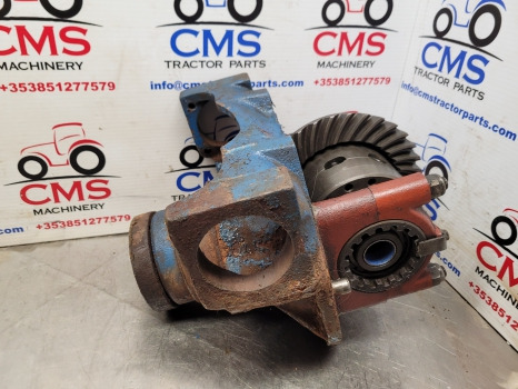 Ford 10 S 7610, 5610, 7810 Front Axle Carraro Differential Unit Car65598, 18670 - Essieu avant: photos 4 Ford 10 S 7610, 5610, 7810 Front Axle Carraro Differential Unit Car65598, 18670 - Essieu avant: photos 4