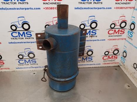 Ford 3000, 4000, 5000, 5100, 5200 Engine Air Filter Box, Oil Bath C5ne9600e - Système d'admission d'air: photos 1 Ford 3000, 4000, 5000, 5100, 5200 Engine Air Filter Box, Oil Bath C5ne9600e - Système d'admission d'air: photos 1