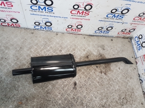 Ford 3910, 4610, 10, 30, 600 Series Engine Exhaust 81717571, 83903543, 83918009 - Système d'échappement pour Tracteur agricole: photos 4 Ford 3910, 4610, 10, 30, 600 Series Engine Exhaust 81717571, 83903543, 83918009 - Système d'échappement pour Tracteur agricole: photos 4