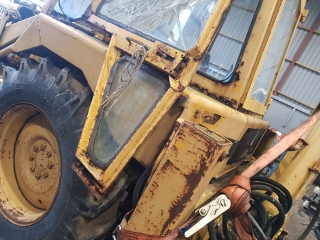 Ford 550 Cab Complete - Cabine pour Tractopelle: photos 5 Ford 550 Cab Complete - Cabine pour Tractopelle: photos 5