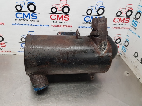 Ford 7610 6610, 7710 Air Filter Box Cleaner 2.25 Inches Rusty E0nn9600la12m - Système d'admission d'air: photos 1 Ford 7610 6610, 7710 Air Filter Box Cleaner 2.25 Inches Rusty E0nn9600la12m - Système d'admission d'air: photos 1