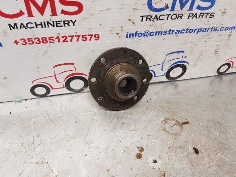 Ford Apl 325 10 Ser 6610 Front Axle Crown Pinion Flange E1nn3b091aa, 83927810 - Essieu avant pour Tracteur agricole: photos 2 Ford Apl 325 10 Ser 6610 Front Axle Crown Pinion Flange E1nn3b091aa, 83927810 - Essieu avant pour Tracteur agricole: photos 2