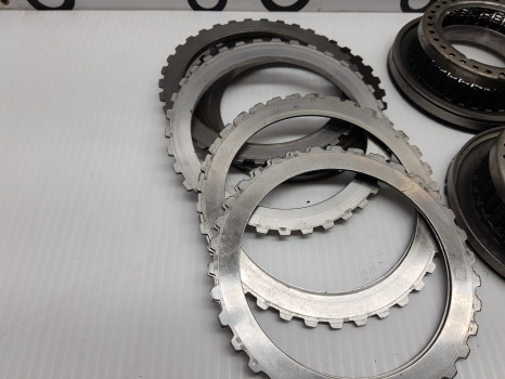 Ford New Holland 40 Series,ts,8240 Transmission Clutch Plate, Friction Disc Kit - Disque d'embrayage pour Tracteur agricole: photos 2 Ford New Holland 40 Series,ts,8240 Transmission Clutch Plate, Friction Disc Kit - Disque d'embrayage pour Tracteur agricole: photos 2