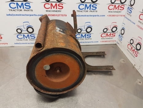 Ford New Holland 7840, 40 Series Air Filter Box 82008592, E9nn9c602cb11m - Filtre à air pour Tracteur agricole: photos 3 Ford New Holland 7840, 40 Series Air Filter Box 82008592, E9nn9c602cb11m - Filtre à air pour Tracteur agricole: photos 3