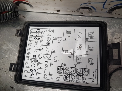 Ford New Holland Fiat 60, M Series Dual Command Cab Wiring Loom Assy 82015343 - Câble/ Fil pour Tracteur agricole: photos 2 Ford New Holland Fiat 60, M Series Dual Command Cab Wiring Loom Assy 82015343 - Câble/ Fil pour Tracteur agricole: photos 2