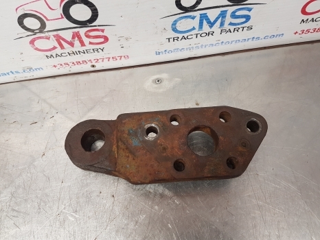 Ford Tw 20 Front Axle Arm Support Lhs 81927839, Zp1927839, 668353085, Zp1927087, 81927087 - Essieu avant pour Tracteur agricole: photos 2 Ford Tw 20 Front Axle Arm Support Lhs 81927839, Zp1927839, 668353085, Zp1927087, 81927087 - Essieu avant pour Tracteur agricole: photos 2