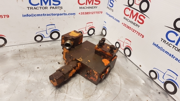 Hyundai Robex 130 Lc-3 Safety Hydraulic Valve 084170873135000 - Valve hydraulique pour Pelle: photos 1 Hyundai Robex 130 Lc-3 Safety Hydraulic Valve 084170873135000 - Valve hydraulique pour Pelle: photos 1