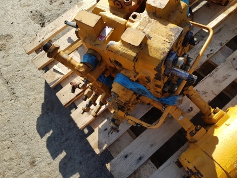 Hyundai Robex 130lc-3 Main Hydraulic Control Valve Assy 31e6-00050; Ux22-38; - Valve hydraulique pour Pelle: photos 5 Hyundai Robex 130lc-3 Main Hydraulic Control Valve Assy 31e6-00050; Ux22-38; - Valve hydraulique pour Pelle: photos 5