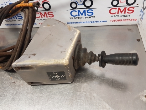 Hyundai Robex 130lc-3, R130lc3, R130w3 Remote Control Lever Assy Rhs 31er20060 - Hydraulique pour Engins de chantier: photos 3 Hyundai Robex 130lc-3, R130lc3, R130w3 Remote Control Lever Assy Rhs 31er20060 - Hydraulique pour Engins de chantier: photos 3