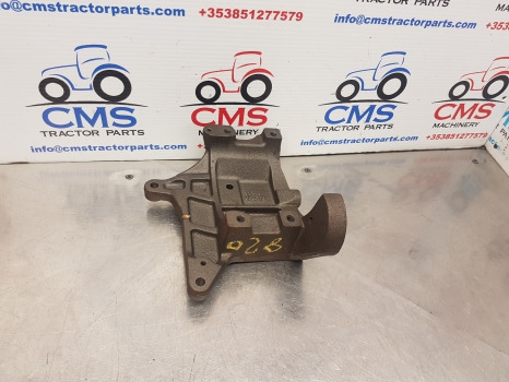 Hyundai Robex R140lc-9a, R160lc-9a Alternator Bracket Zuac-00508 - Alternateur pour Machine agricole: photos 1 Hyundai Robex R140lc-9a, R160lc-9a Alternator Bracket Zuac-00508 - Alternateur pour Machine agricole: photos 1