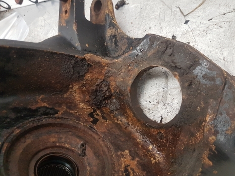 Essieu avant pour Tractopelle Jcb 2cx Front Axle Swivel Housing 448/54601, 448/54604, 904/50047: photos 8