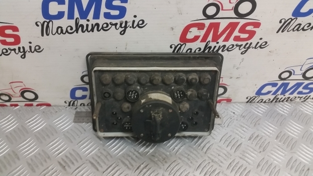 Jcb 408, 406 Instrument Cluster, Dashboard, Clock 704/09700, 704/15000, 70415000 - Panel de instrumentos pour Chargeuse sur pneus: photos 2 Jcb 408, 406 Instrument Cluster, Dashboard, Clock 704/09700, 704/15000, 70415000 - Panel de instrumentos pour Chargeuse sur pneus: photos 2