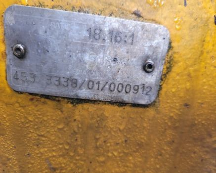 Jcb 533-105, 530, 540 Front Axle Differential Unit Complete 18.16:1, 453/3338 - Essieu avant pour Machine agricole: photos 2 Jcb 533-105, 530, 540 Front Axle Differential Unit Complete 18.16:1, 453/3338 - Essieu avant pour Machine agricole: photos 2