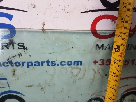 Jcb Fastrac 155-65 Rear Windows Glass, Back Glass 155-65 - Fenêtre et pièces pour Tracteur agricole: photos 4 Jcb Fastrac 155-65 Rear Windows Glass, Back Glass 155-65 - Fenêtre et pièces pour Tracteur agricole: photos 4