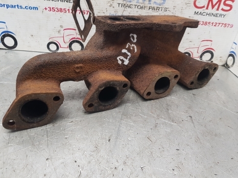 John Deere 1830, 2130 Exhaust Manifold R59588 - Collecteur d'échappement pour Tracteur agricole: photos 4 John Deere 1830, 2130 Exhaust Manifold R59588 - Collecteur d'échappement pour Tracteur agricole: photos 4
