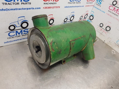 John Deere 3040, 3140, 2140, 2141, 2040s, Air Cleaner Filter Box Al31569 - Système d'admission d'air: photos 2 John Deere 3040, 3140, 2140, 2141, 2040s, Air Cleaner Filter Box Al31569 - Système d'admission d'air: photos 2