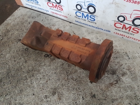 John Deere 3200, 3215 Front Rear Axle Half Housing 4475435036, Z77219, Z72429 - Essieu arrière pour Tracteur agricole: photos 4 John Deere 3200, 3215 Front Rear Axle Half Housing 4475435036, Z77219, Z72429 - Essieu arrière pour Tracteur agricole: photos 4