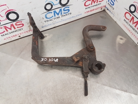 John Deere 3350, 2940, 3140, 3340, 3155 Clutch Pedal L39085, Al6329 - Embrayage et pièces pour Tracteur agricole: photos 1 John Deere 3350, 2940, 3140, 3340, 3155 Clutch Pedal L39085, Al6329 - Embrayage et pièces pour Tracteur agricole: photos 1