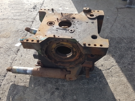 John Deere 6210r, 6170r, 6190r Rear Axle Housing R336101, R320866, R320865 - Essieu arrière pour Tracteur agricole: photos 4 John Deere 6210r, 6170r, 6190r Rear Axle Housing R336101, R320866, R320865 - Essieu arrière pour Tracteur agricole: photos 4