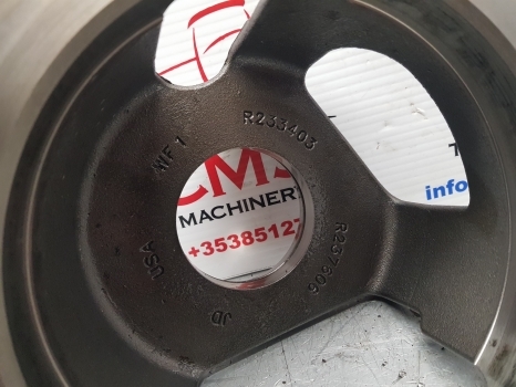 John Deere 6820 Rear Axle Pinion Bearing Housing R158139, R233403, R264671 - Essieu arrière pour Tracteur agricole: photos 4 John Deere 6820 Rear Axle Pinion Bearing Housing R158139, R233403, R264671 - Essieu arrière pour Tracteur agricole: photos 4