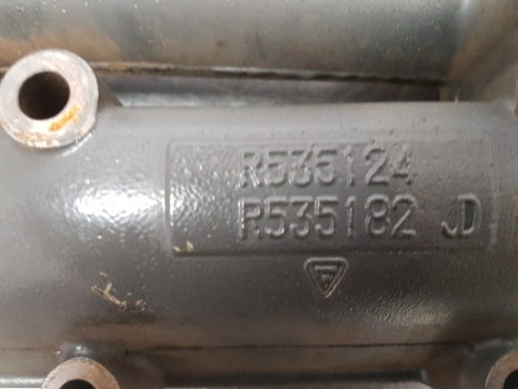 John Deere Claas Arion 640 Intake Manifold R535124, R535182, 0011485910 - Collecteur d'admission pour Tracteur agricole: photos 3 John Deere Claas Arion 640 Intake Manifold R535124, R535182, 0011485910 - Collecteur d'admission pour Tracteur agricole: photos 3