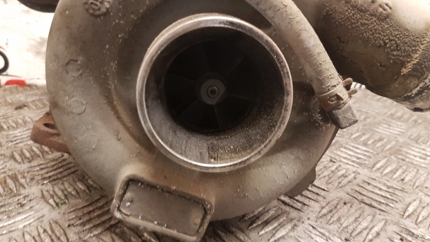 Landini Mythos Series 115 Turbocharger 2674a345 - Turbocompresseur pour Tracteur agricole: photos 4 Landini Mythos Series 115 Turbocharger 2674a345 - Turbocompresseur pour Tracteur agricole: photos 4