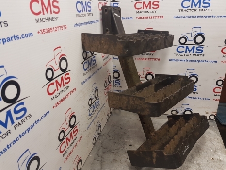 Landini Vision 95 Foot Step Rhs Complete 3655406j9b, 3657591j9c - Marchepied pour Tracteur agricole: photos 4 Landini Vision 95 Foot Step Rhs Complete 3655406j9b, 3657591j9c - Marchepied pour Tracteur agricole: photos 4