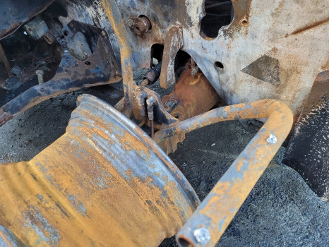 Moteur et pièces Manitou Mlt 630-115 Front, Rear Axle, Engine, Transmission, Lift, Boom Parts: photos 7