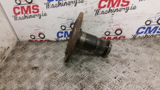 Massey Ferguson 50hx Zf Front Axle Shaft. Please Check The Photos. - Essieu avant pour Tractopelle: photos 3 Massey Ferguson 50hx Zf Front Axle Shaft. Please Check The Photos. - Essieu avant pour Tractopelle: photos 3