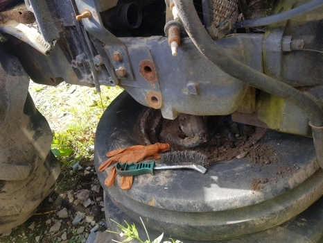 Massey Ferguson 6150 Front Axle Holder Housing Support 0365, B01b, 3713922m11 - Essieu avant pour Tracteur agricole: photos 5 Massey Ferguson 6150 Front Axle Holder Housing Support 0365, B01b, 3713922m11 - Essieu avant pour Tracteur agricole: photos 5