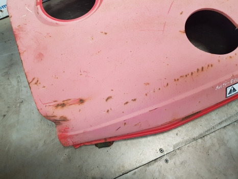 Massey Ferguson 6160, 6170, 6180 Cab Bonnet Hood Assy 3778727m91, 3777065m91 - Carrosserie et extérieur: photos 2 Massey Ferguson 6160, 6170, 6180 Cab Bonnet Hood Assy 3778727m91, 3777065m91 - Carrosserie et extérieur: photos 2
