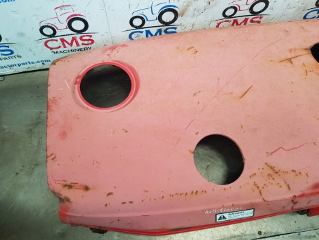 Massey Ferguson 6160, 6170, 6180 Cab Bonnet Hood Assy 3778727m91, 3777065m91 - Carrosserie et extérieur: photos 4 Massey Ferguson 6160, 6170, 6180 Cab Bonnet Hood Assy 3778727m91, 3777065m91 - Carrosserie et extérieur: photos 4