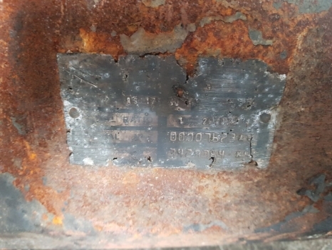 Massey Ferguson 6180 Front Axle Housing Casting 3429980r2, 3429979m91, Ag125 - Essieu avant pour Tracteur agricole: photos 3 Massey Ferguson 6180 Front Axle Housing Casting 3429980r2, 3429979m91, Ag125 - Essieu avant pour Tracteur agricole: photos 3