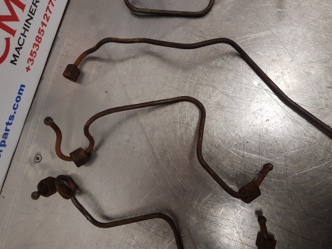 Massey Ferguson 65 Mk1, Fuel Injector Line Set 000000 - Système de carburant pour Tracteur agricole: photos 4 Massey Ferguson 65 Mk1, Fuel Injector Line Set 000000 - Système de carburant pour Tracteur agricole: photos 4