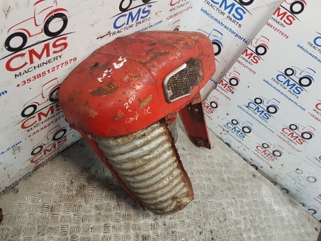 Massey Ferguson Pre 100 Series, 65 Nose Cone Original 829196m91, 829197m91 - Carrosserie et extérieur pour Tracteur agricole: photos 3 Massey Ferguson Pre 100 Series, 65 Nose Cone Original 829196m91, 829197m91 - Carrosserie et extérieur pour Tracteur agricole: photos 3