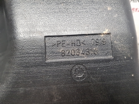 New Holland 6000, Tsa Series Ts115a Cab Air Duct 82034310 - Chauffage/ Ventilation pour Tracteur agricole: photos 3 New Holland 6000, Tsa Series Ts115a Cab Air Duct 82034310 - Chauffage/ Ventilation pour Tracteur agricole: photos 3