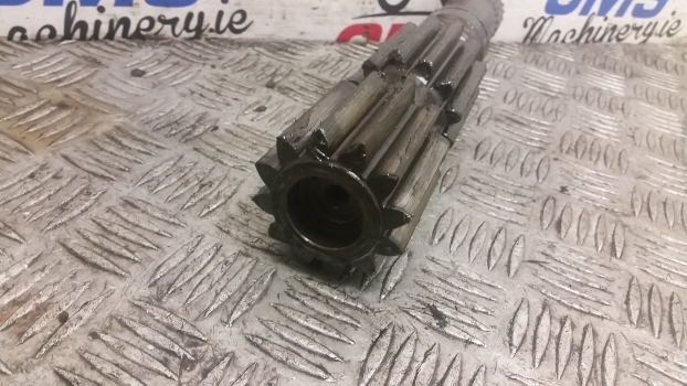 New Holland T5.100, T5.110, T5.120 Sun Gear Shaft Rhs 47567060 - Transmission pour Tracteur agricole: photos 3 New Holland T5.100, T5.110, T5.120 Sun Gear Shaft Rhs 47567060 - Transmission pour Tracteur agricole: photos 3