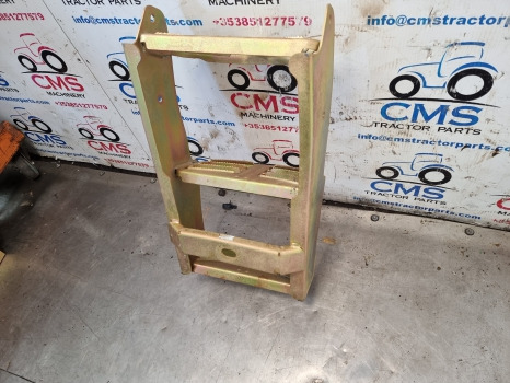 New Holland T5.120, T5, Case Farmall, Cab Footstep, Step Lhs 47655756 - Marchepied: photos 5 New Holland T5.120, T5, Case Farmall, Cab Footstep, Step Lhs 47655756 - Marchepied: photos 5
