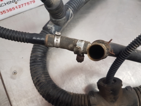 New Holland T7.200, T7.170, T7.185, Case Puma, Adblue Conduit Assy 84180432 - Système d'échappement pour Tracteur agricole: photos 4 New Holland T7.200, T7.170, T7.185, Case Puma, Adblue Conduit Assy 84180432 - Système d'échappement pour Tracteur agricole: photos 4