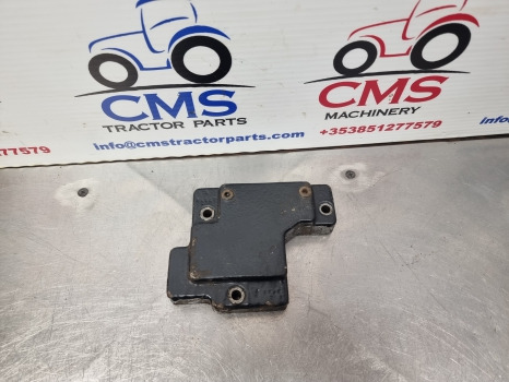 New Holland T7, Tm, T7000, Tm7000 Ser Tm130 Hydraulic Valve End Section 5190710 - Hydraulique: photos 2 New Holland T7, Tm, T7000, Tm7000 Ser Tm130 Hydraulic Valve End Section 5190710 - Hydraulique: photos 2