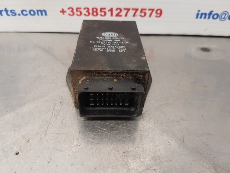 New Holland T7040, T7000, Tsa, Mxm, Mxu, Maxxum, Flasher Unit 87373529 - Système électrique pour Machine agricole: photos 2 New Holland T7040, T7000, Tsa, Mxm, Mxu, Maxxum, Flasher Unit 87373529 - Système électrique pour Machine agricole: photos 2
