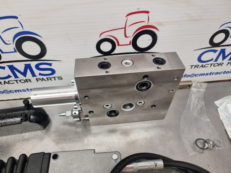 New Holland Tm, Case, Hydraulic Valve Slice, Spool Valve Kit 5195165, 87526168 - Hydraulique: photos 3 New Holland Tm, Case, Hydraulic Valve Slice, Spool Valve Kit 5195165, 87526168 - Hydraulique: photos 3