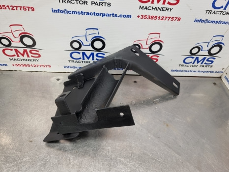 New Holland Tm, Ts, Tl, 60, 40 Series Mudguard Extension Lhs 82029986 - Aile: photos 1 New Holland Tm, Ts, Tl, 60, 40 Series Mudguard Extension Lhs 82029986 - Aile: photos 1