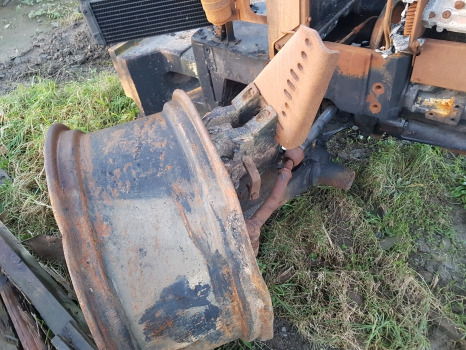 Renault Ares 656 Rx/rz Front Axle Complete 150017, Carraro 20.29si - Essieu et pièces: photos 1 Renault Ares 656 Rx/rz Front Axle Complete 150017, Carraro 20.29si - Essieu et pièces: photos 1