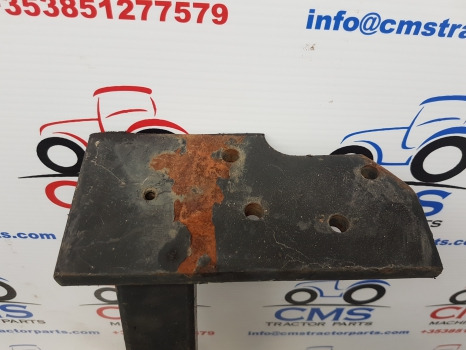 T5000, Tl, Tla, Case Jxu Series, Foot Step Assy Rhs 5184803, 82007963, 82007964 - Marchepied pour Machine agricole: photos 4 T5000, Tl, Tla, Case Jxu Series, Foot Step Assy Rhs 5184803, 82007963, 82007964 - Marchepied pour Machine agricole: photos 4