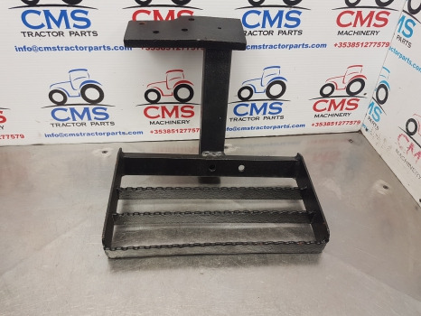 T5000, Tl, Tla, Case Jxu Series, Foot Step Rhs 5182170, 82007964 - Marchepied: photos 1 T5000, Tl, Tla, Case Jxu Series, Foot Step Rhs 5182170, 82007964 - Marchepied: photos 1