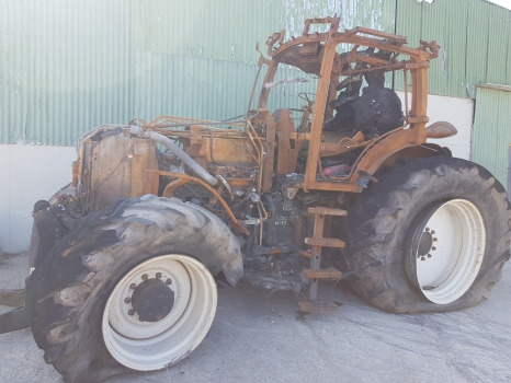 Valtra S280 Front, Rear Axle, Engine, Transmission, Hydraulic, Lift Parts - Moteur et pièces: photos 1 Valtra S280 Front, Rear Axle, Engine, Transmission, Hydraulic, Lift Parts - Moteur et pièces: photos 1